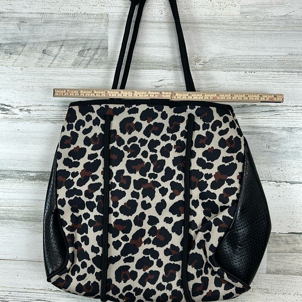NWT - Neoprene Leopard Print All Purpose Bag NWT - image 6
